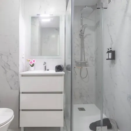 Old Town Con Parking Apartment *