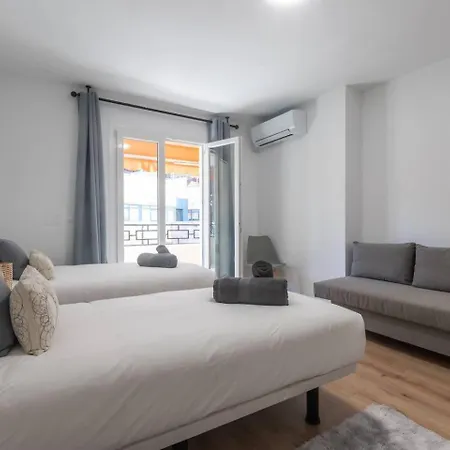 Old Town Con Parking Apartment Marbella
